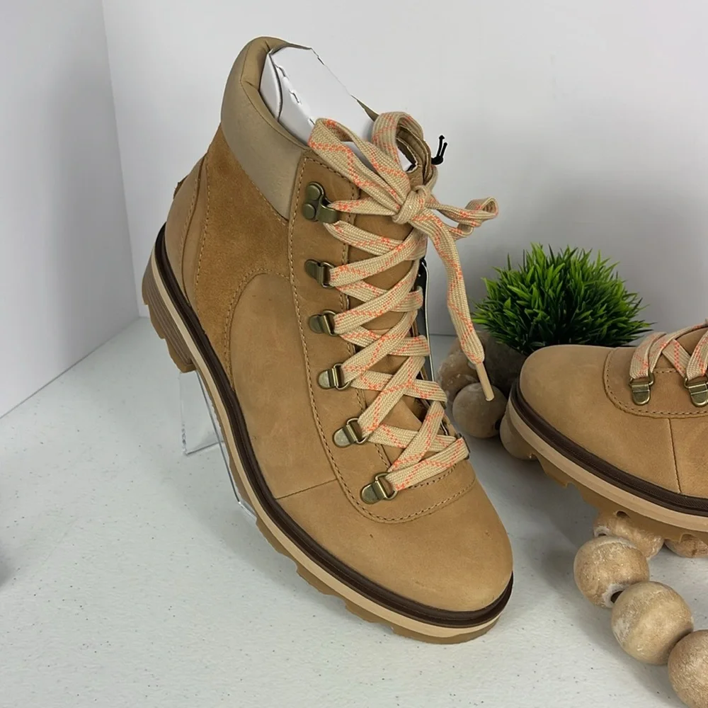 SOREL Lennox - Women's Waterproof Boots Sz 10 Color Tawny Buff
